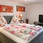 Apartamento Luna - Und Zentral Im Renovierten Insel-altstadthaus
